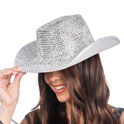 Hopeinen strassikoristeltu cowboyhattu