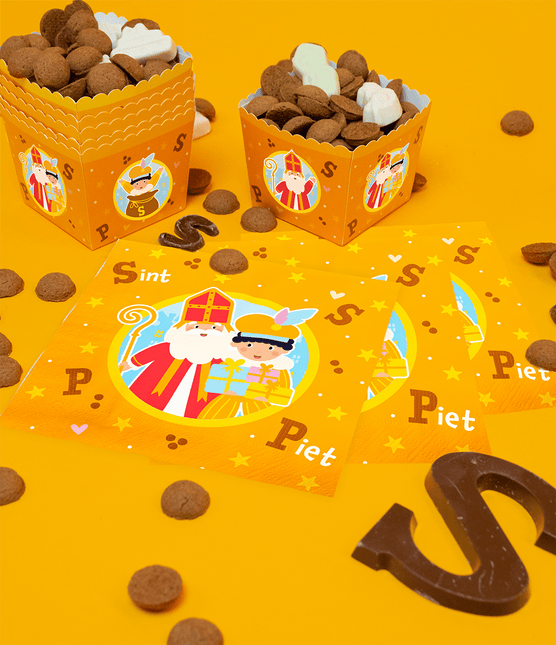 Sinterklaas Bakjes 8cm 6st van Paper Dreams koop je bij Partywinkel