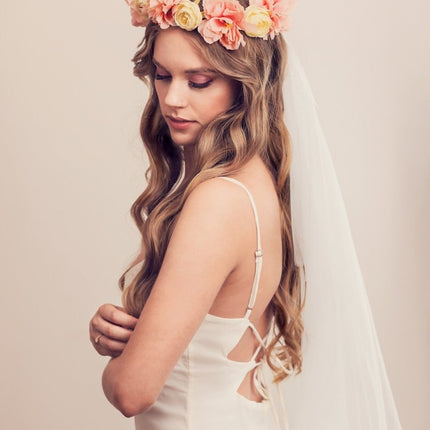 Sluier Met Bloemen Krans 17cm van Partydeco koop je bij Partywinkel