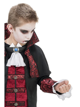 Vampyyripuku lapsille, musta ja punainen