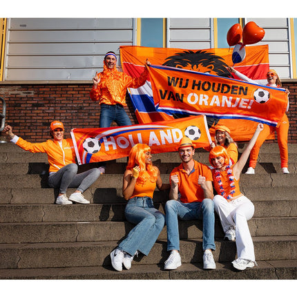 Vlag Wij Houden Van Oranje 2,2m van Boland koop je bij Partywinkel
