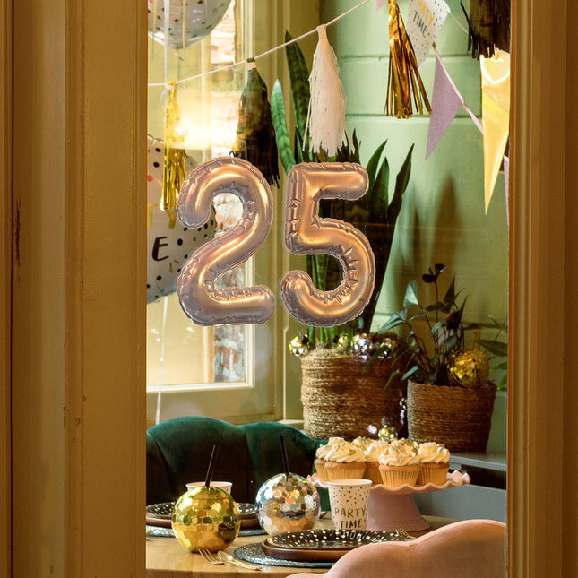 Zilveren 5 Jaar Stickers Folieballon 20cm van Boland koop je bij Partywinkel