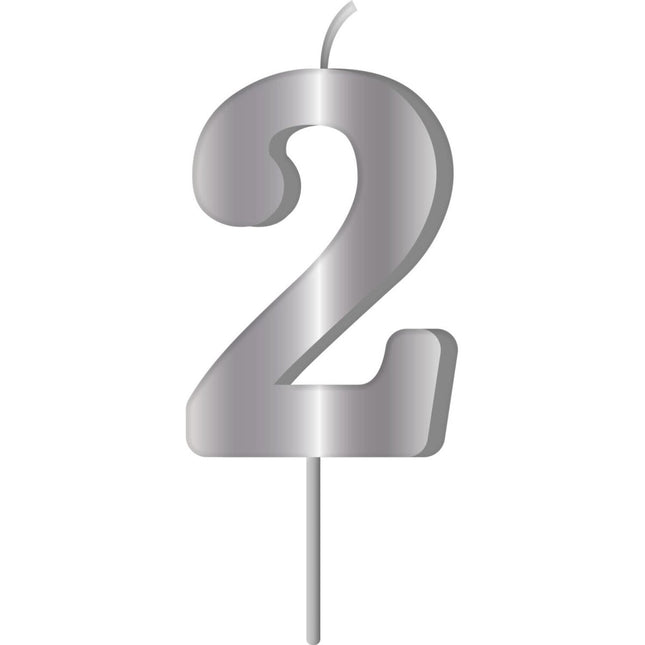 Zilveren Kaars 2 Jaar 7cm van Folat koop je bij Partywinkel