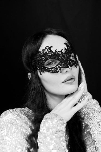 Zwarte Oogmasker van Partydeco koop je bij Partywinkel